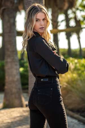 Jeans denim stretch 66% cot, 20% pol, 11% vis, 3% ela