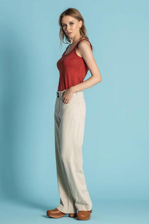 Lady-LI / Loose / Sand